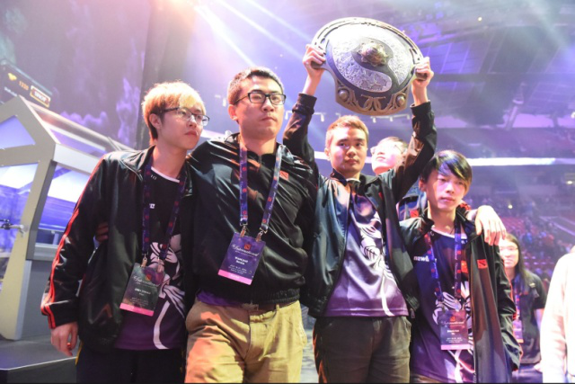 LOL公告：Konodio和rose比赛代打 终身禁赛