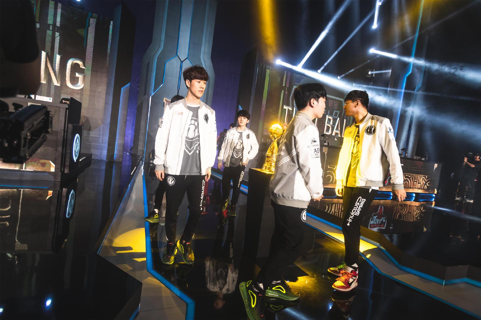 电竞比分网：2020KPL秋季赛，AG不停轮换 3：1 击败TES